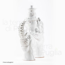 Cavaliere a cavallo in terracotta