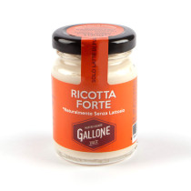 Ricotta forte del Salento