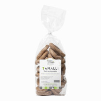 Figs and chocolate sweet taralli