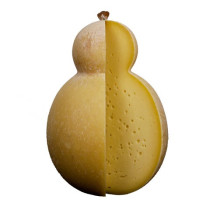 Caciocavallo stagionato